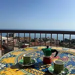 דירה Da Nella סנטו סטפאנו די קמאסטרה